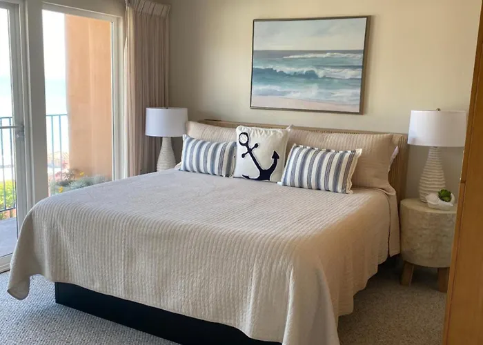 Capitola Beach Suites